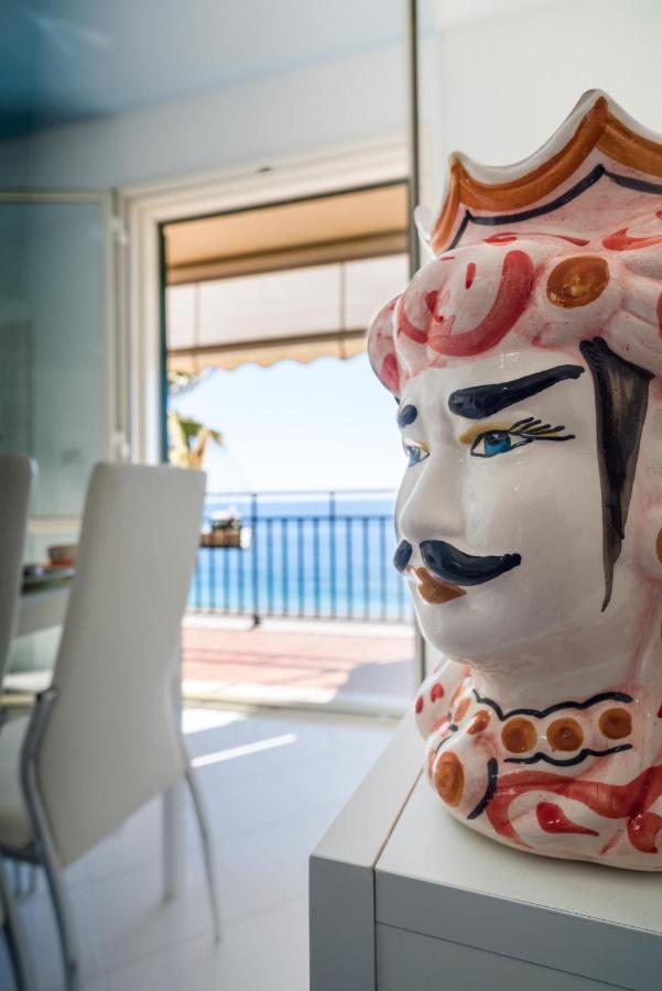 Loft Balcone Sul Mare Daire Letojanni Dış mekan fotoğraf
