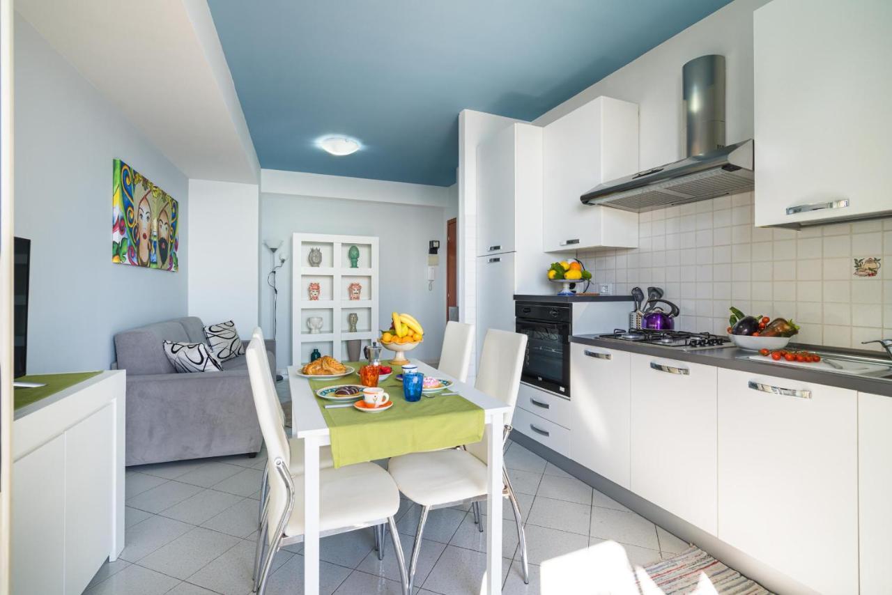Loft Balcone Sul Mare Daire Letojanni Dış mekan fotoğraf